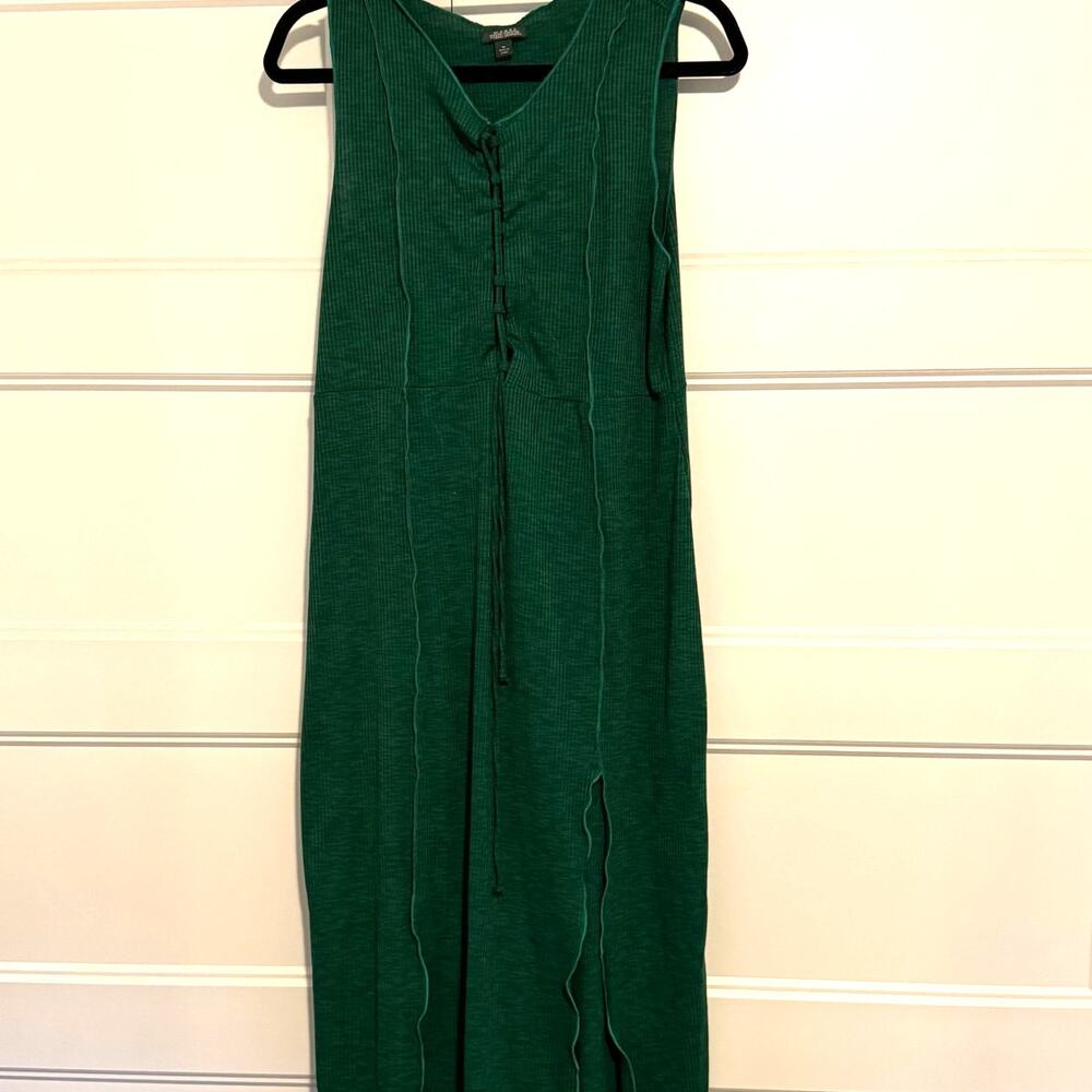 Wild fable green lace up front body con midi dress
